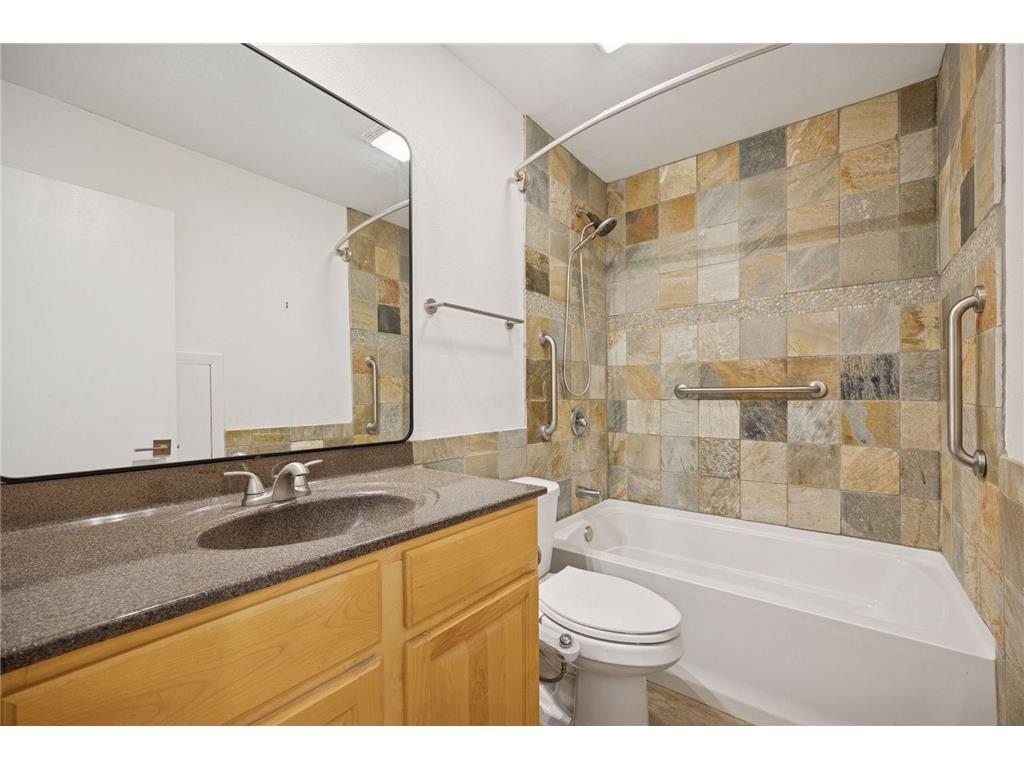 4120 Parklawn Avenue #228 Edina MN 55435 6824736 image22