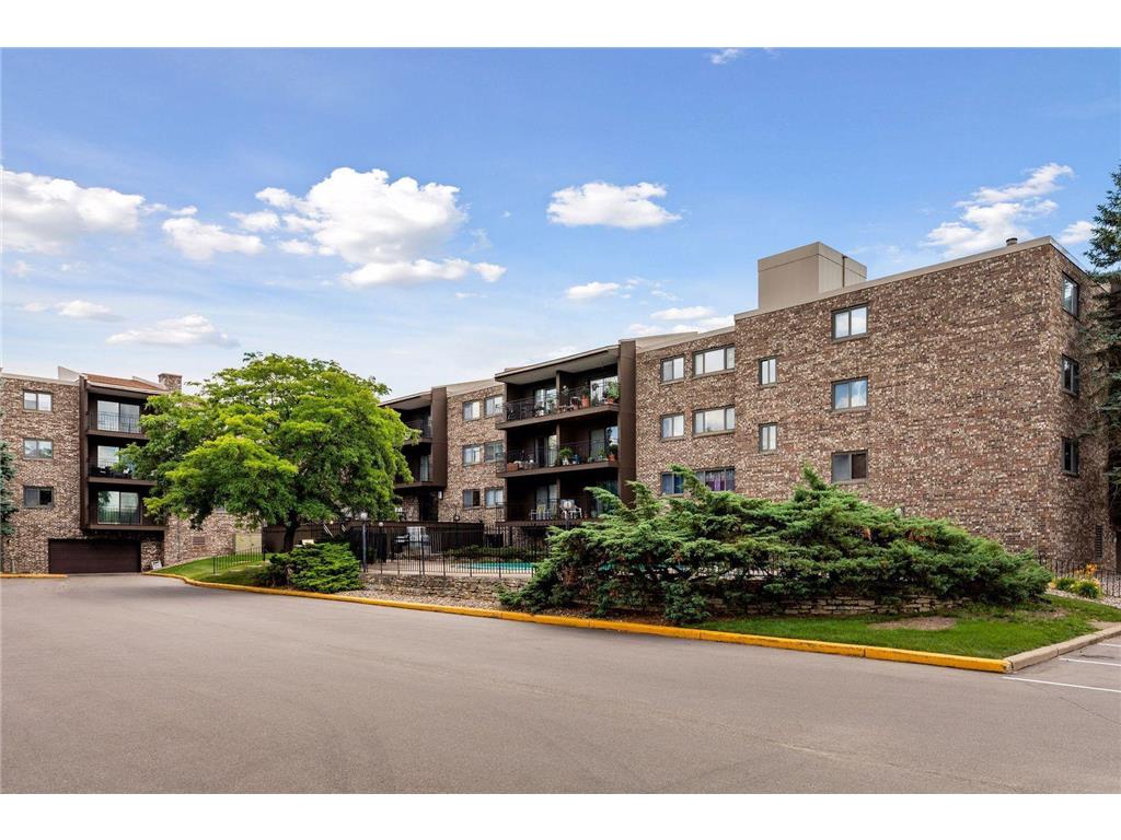 4120 Parklawn Avenue #228 Edina MN 55435 6824736 image36