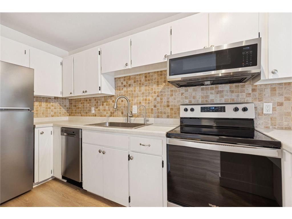 4120 Parklawn Avenue #228 Edina MN 55435 6824736 image4