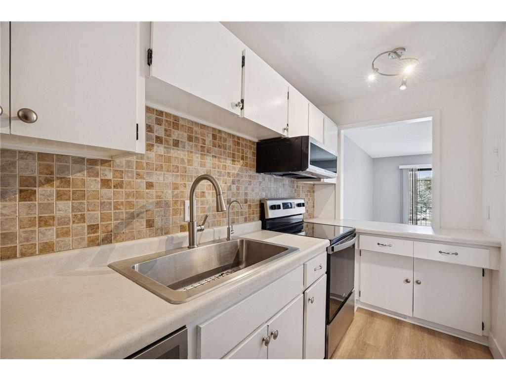 4120 Parklawn Avenue #228 Edina MN 55435 6824736 image6