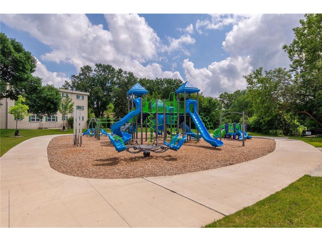 4120 Parklawn Avenue #228 Edina MN 55435 6824736 image63