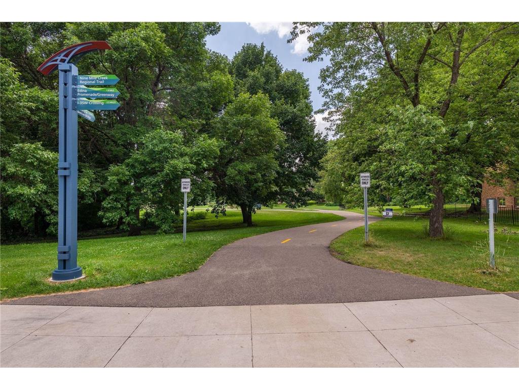 4120 Parklawn Avenue #228 Edina MN 55435 6824736 image65