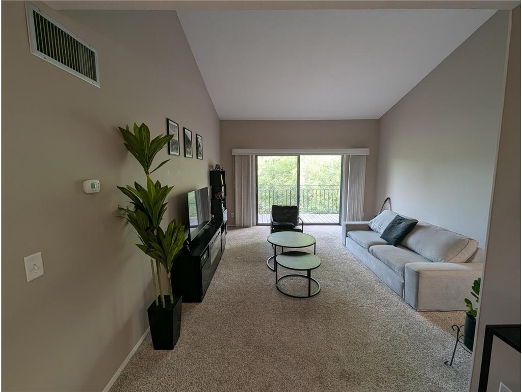 4120 Parklawn Avenue #319 Edina MN 55435 6744739 image2