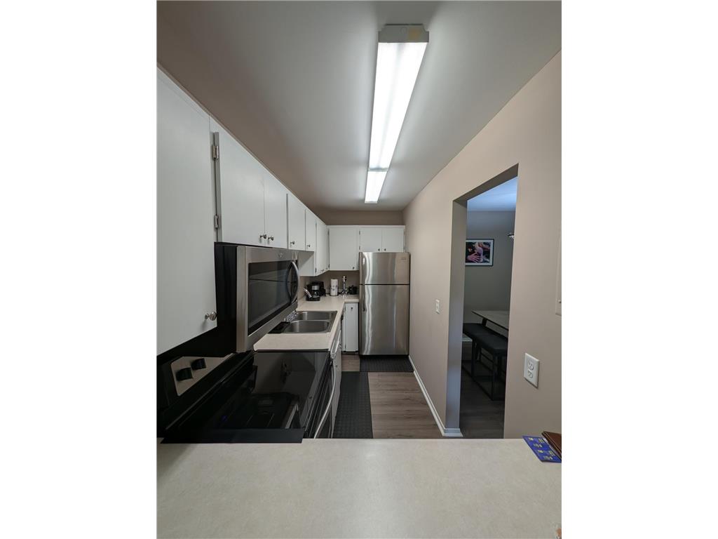 4120 Parklawn Avenue #319 Edina MN 55435 6744739 image3