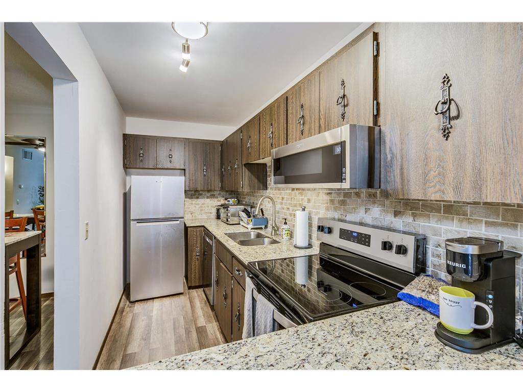 4120 Parklawn Avenue #331 Edina MN 55435 6771212 image10