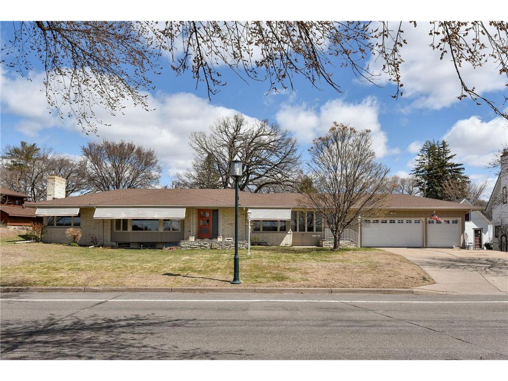 4120 Shoreline Drive Robbinsdale MN 55422 - Crystal 6704883 image1