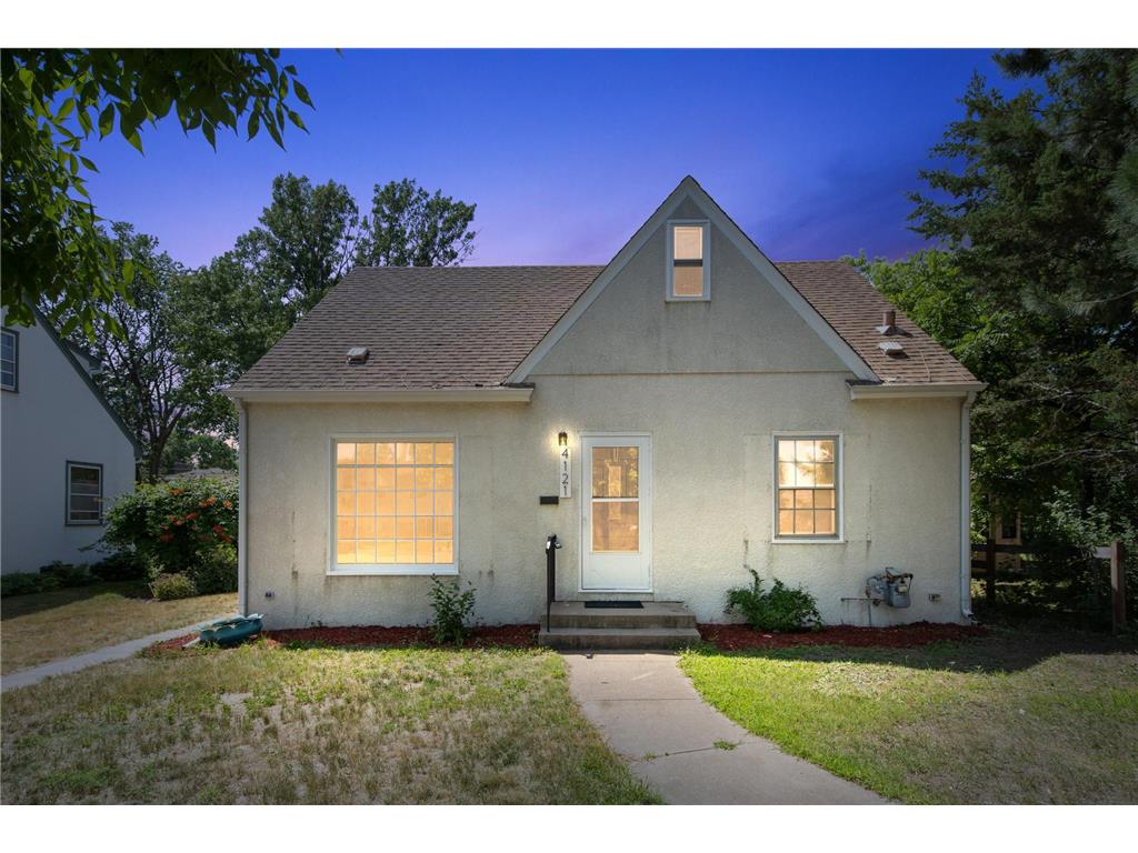 4121 Perry Avenue N Robbinsdale MN 55422 6365793 image1