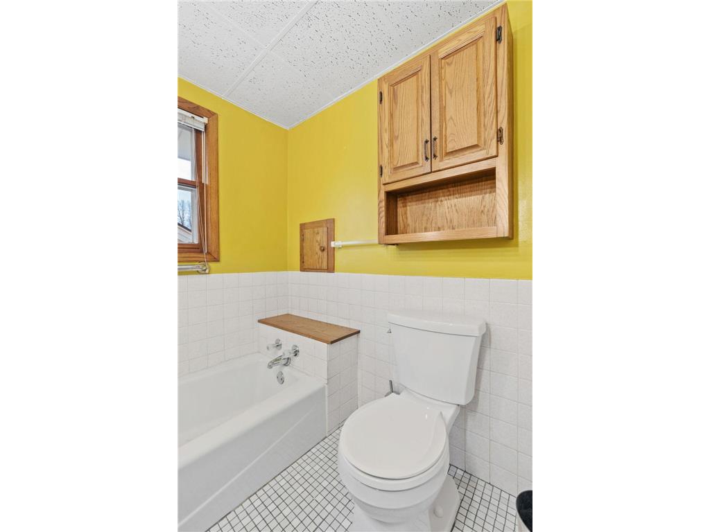 4123 Russell Avenue N Minneapolis MN 55412 7059738 image32