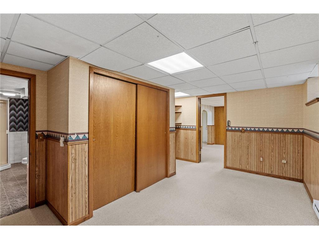 4123 Russell Avenue N Minneapolis MN 55412 7059738 image36