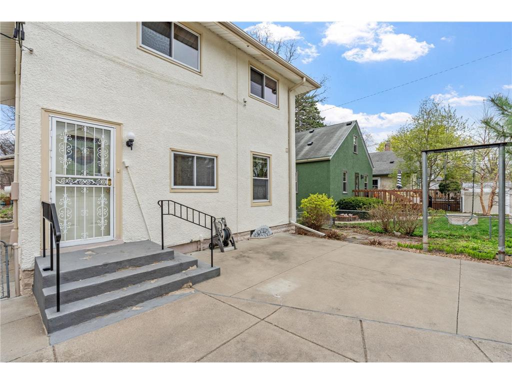 4123 Russell Avenue N Minneapolis MN 55412 7059738 image44