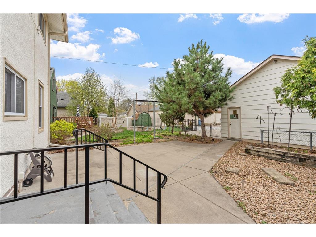 4123 Russell Avenue N Minneapolis MN 55412 7059738 image45