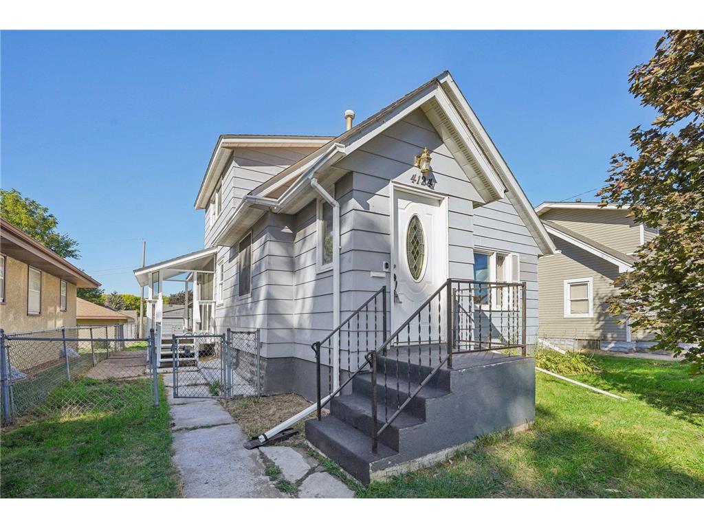 4124 7th Street NE Columbia Heights MN 55421 6539706 image1