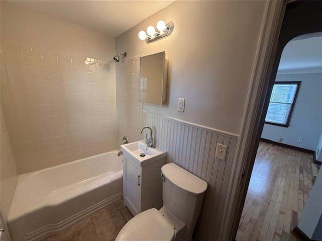 4125 Perry Avenue N Robbinsdale MN 55422 6822404 image10