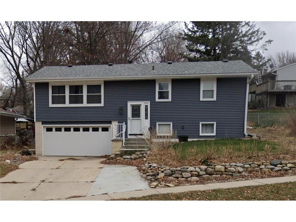 4126 3rd St NW Rochester MN 55901 7050433 image1