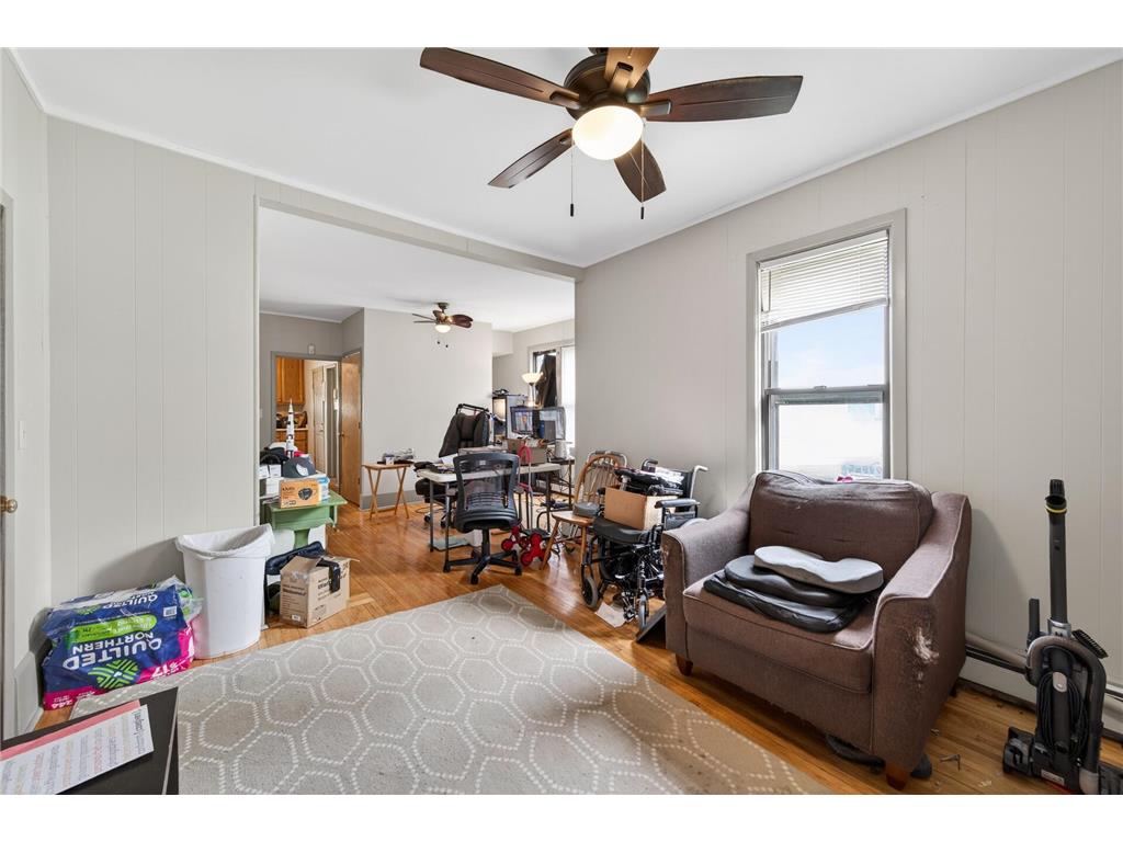 4126 Dupont Avenue N Minneapolis MN 55412 7004360 image17