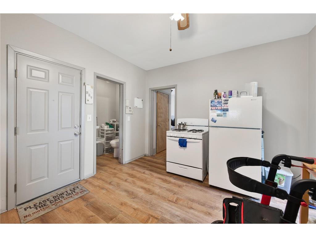 4126 Dupont Avenue N Minneapolis MN 55412 7004360 image22