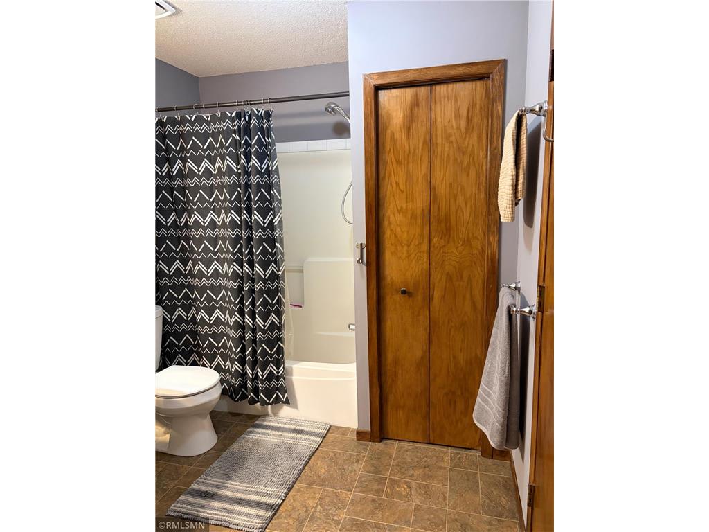 4126 Durham Court #136 Eagan MN 55122 7062358 image14