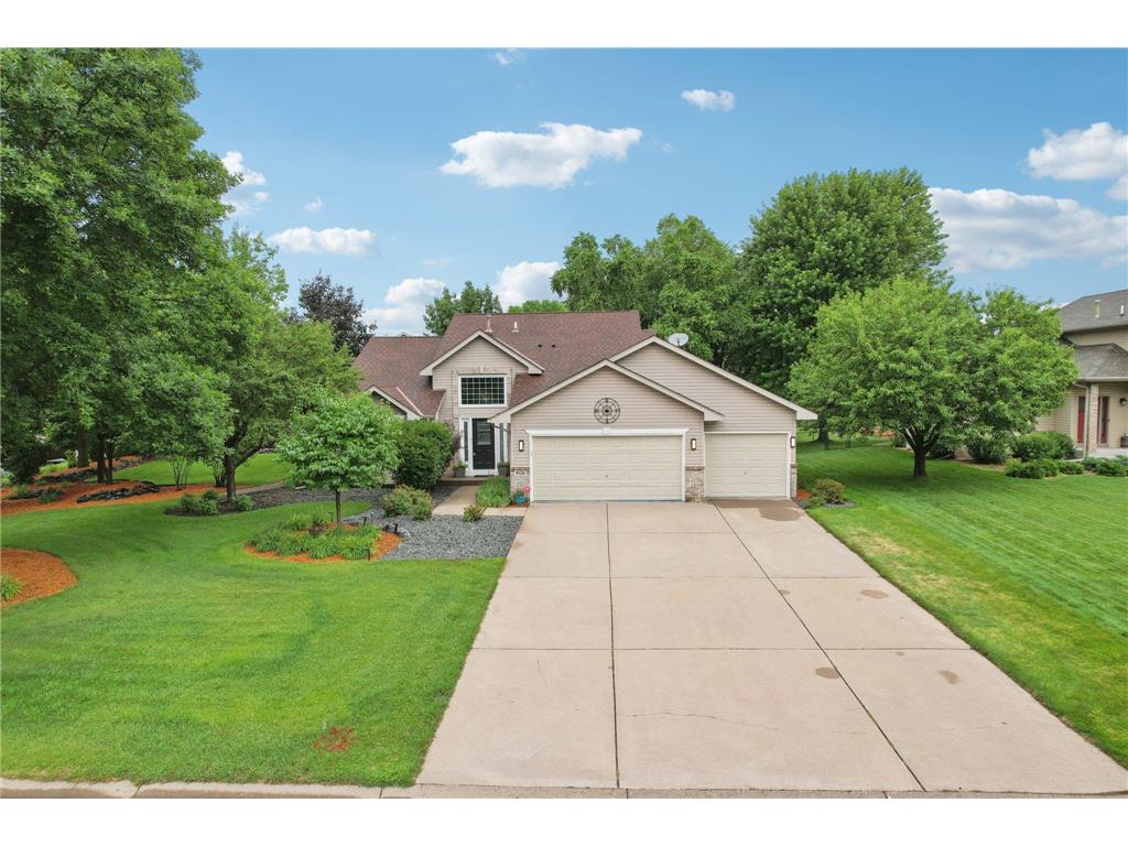 4126 Sunset Terrace N Brooklyn Park MN 55443 6757323 image1