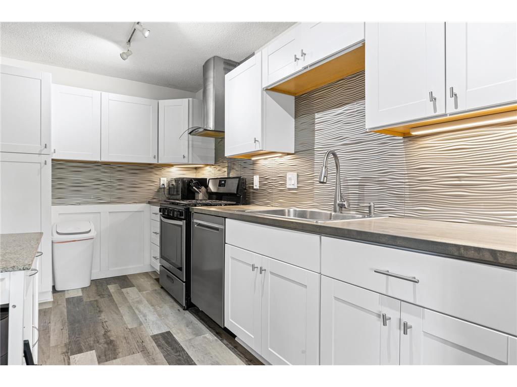 4126 Sylvia Lane S Shoreview MN 55126 7076180 image15