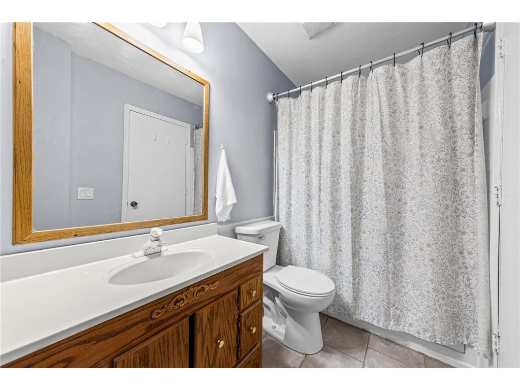 4126 Sylvia Lane S Shoreview MN 55126 7076180 image23