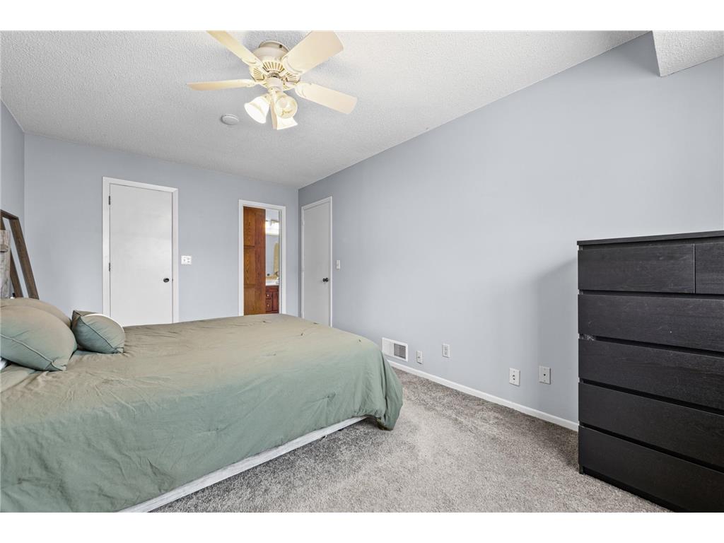4126 Sylvia Lane S Shoreview MN 55126 7076180 image26