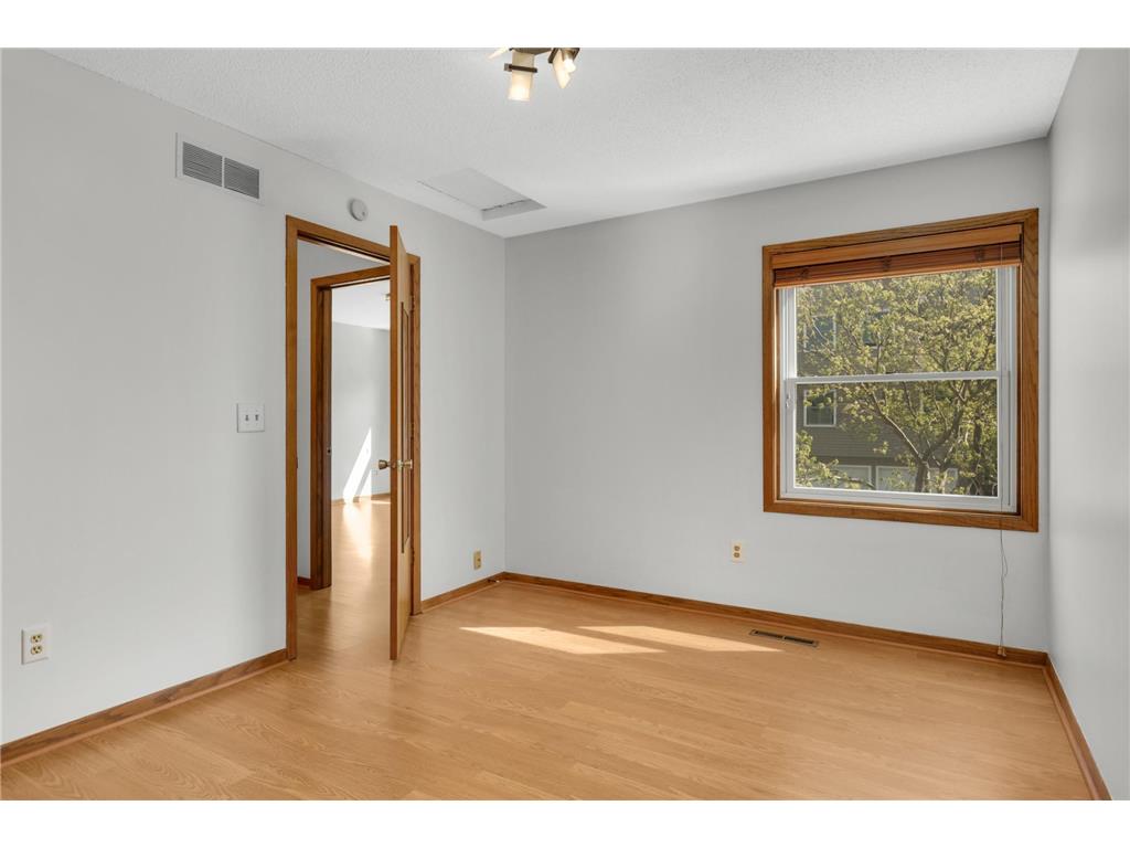 4127 Meadowlark Point Eagan MN 55122 7053435 image19