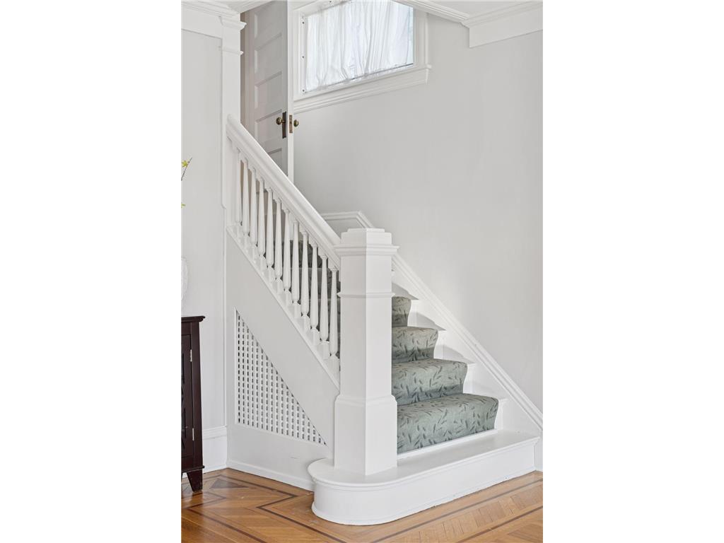 4128 Sheridan Avenue S Minneapolis MN 55410 7013876 image24