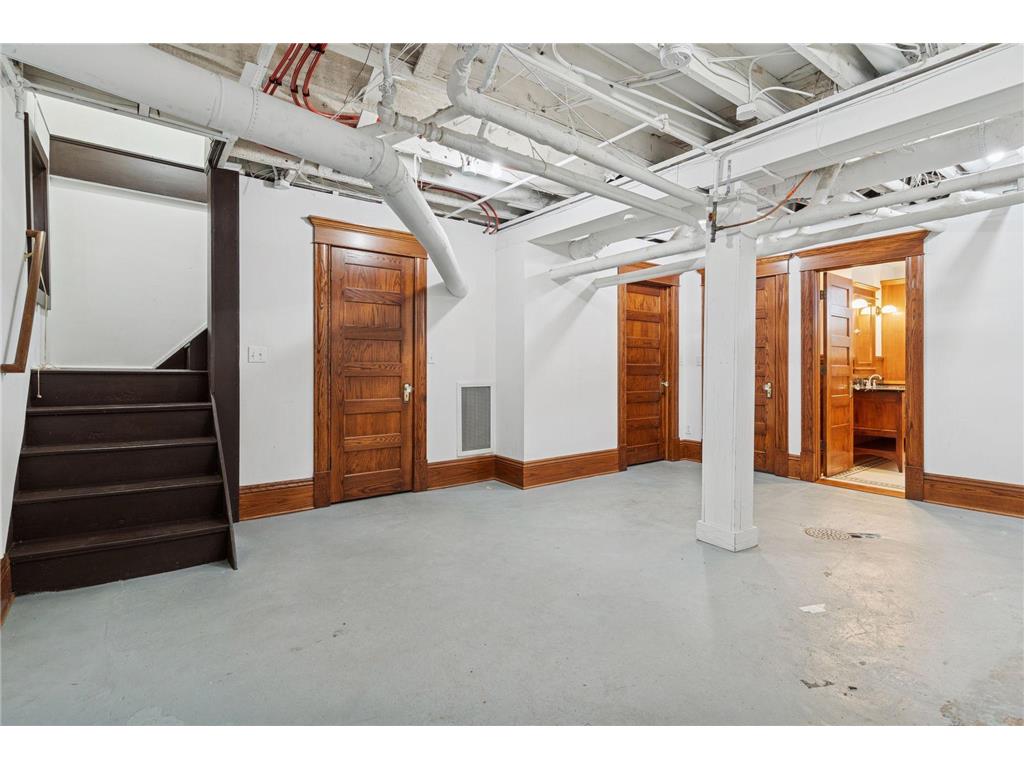 4128 Sheridan Avenue S Minneapolis MN 55410 7013876 image48