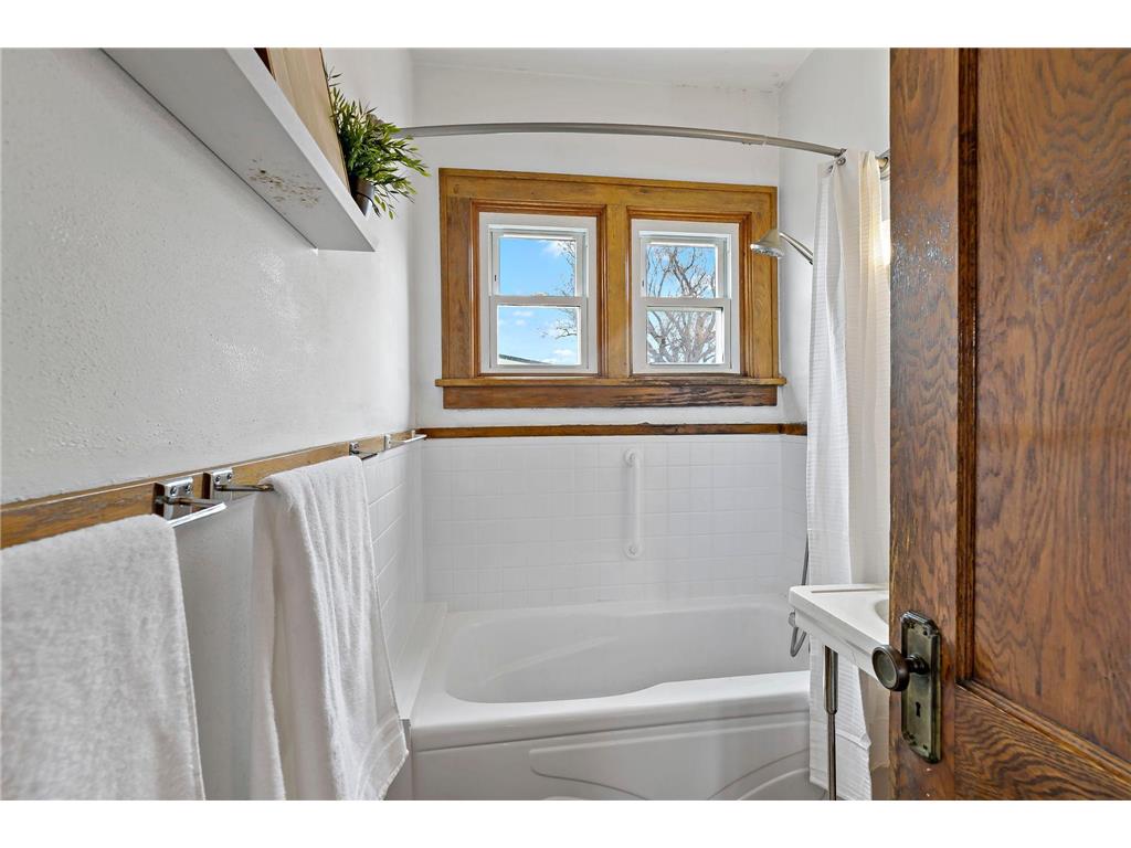 4129 7th Street NE Columbia Heights MN 55421 7039033 image21