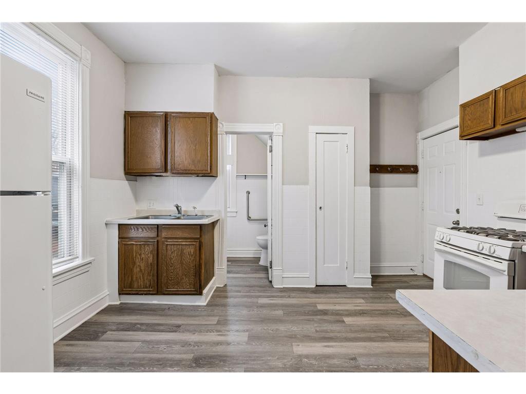 4129 Colfax Avenue N Minneapolis MN 55412 7046833 image19