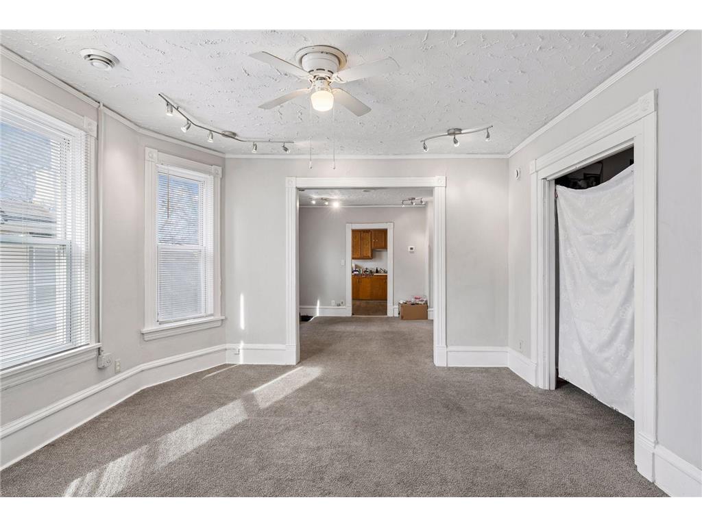 4129 Colfax Avenue N Minneapolis MN 55412 7046833 image28