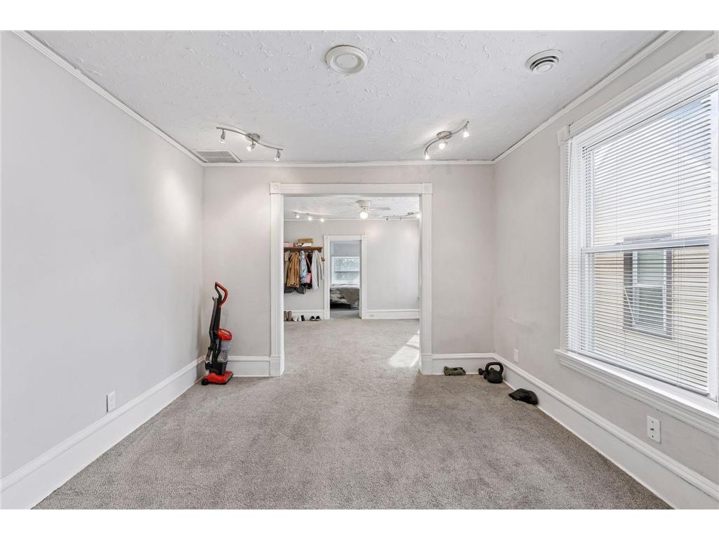 4129 Colfax Avenue N Minneapolis MN 55412 7046833 image30