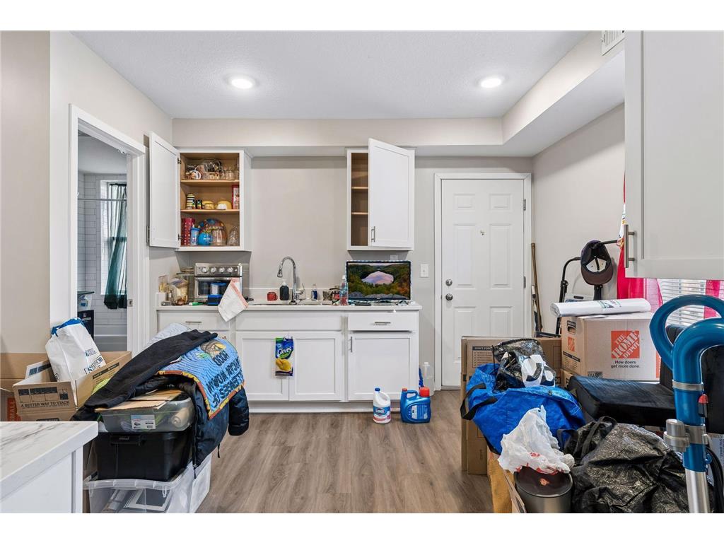 4129 Colfax Avenue N Minneapolis MN 55412 7046833 image56