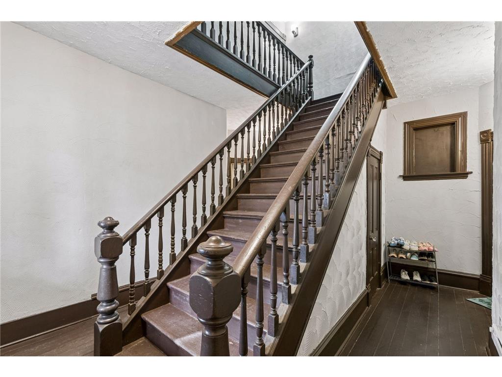 4129 Colfax Avenue N Minneapolis MN 55412 7046833 image7