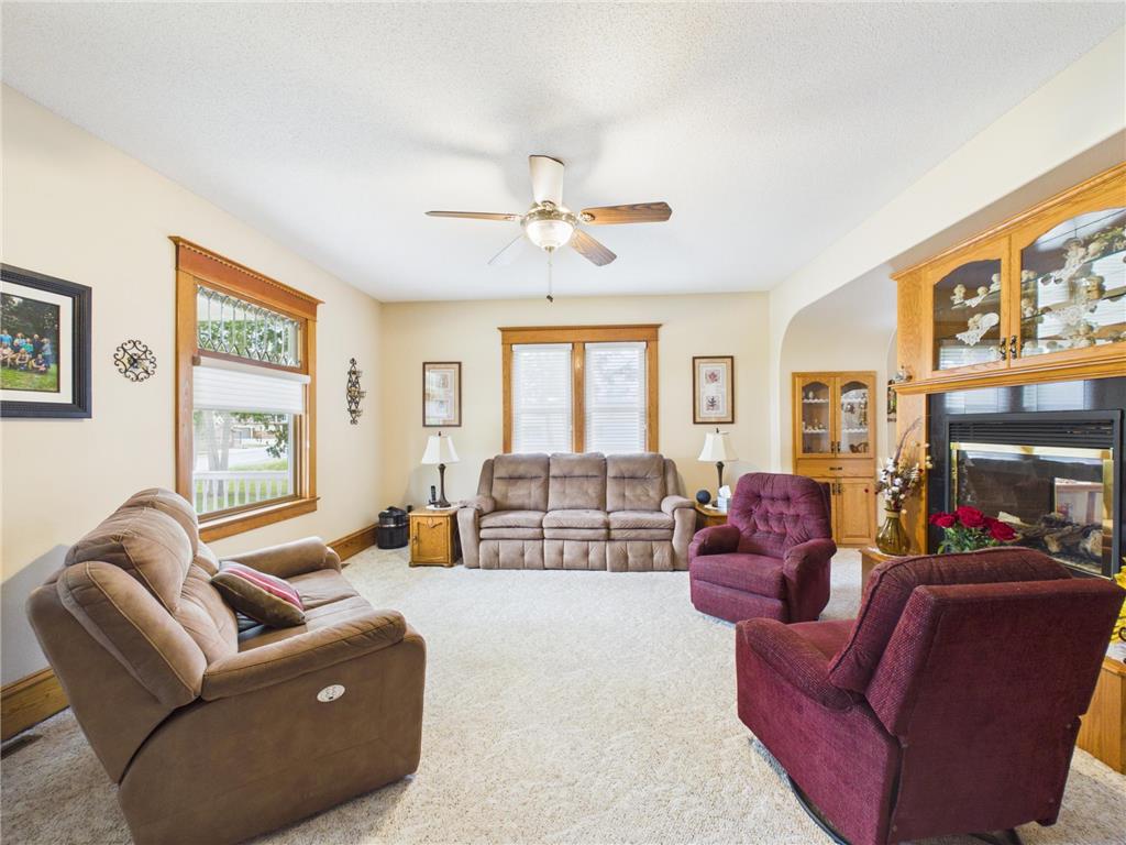 413 1st Avenue N Freeport MN 56331 7075874 image13