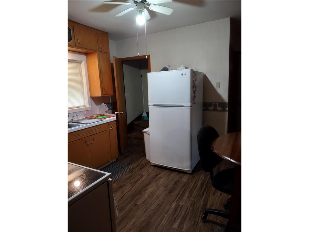 413 5th Avenue Madison MN 56256 6793238 image14