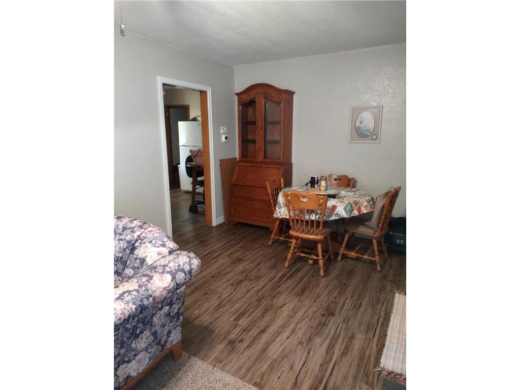 413 5th Avenue Madison MN 56256 6793238 image9