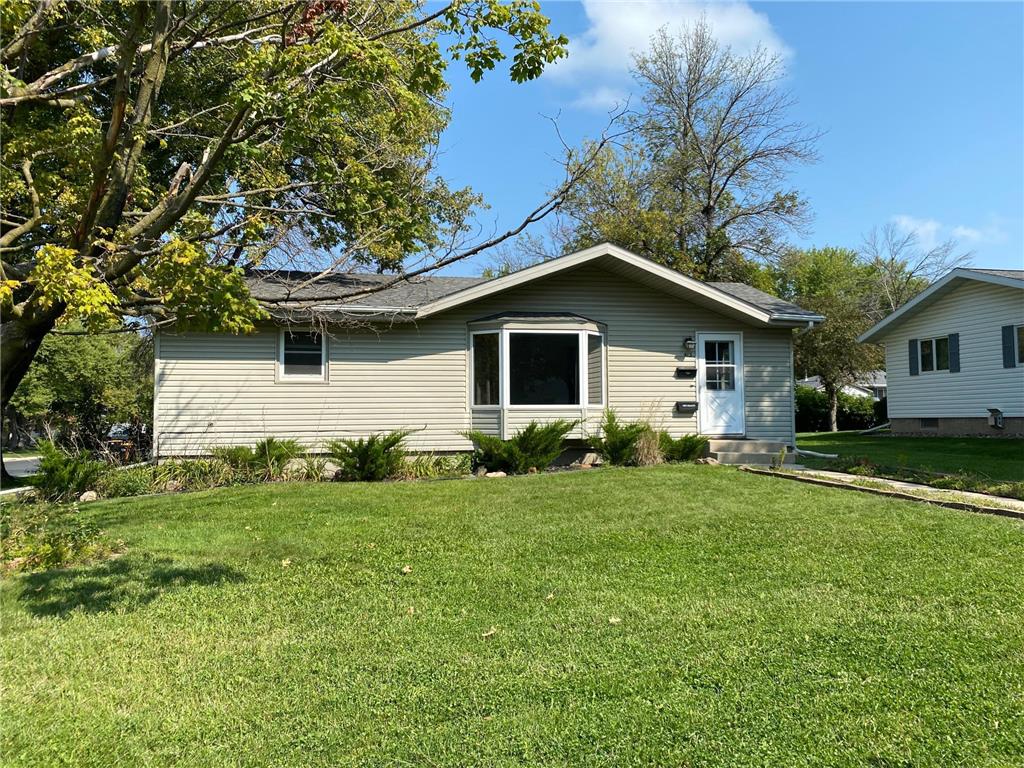 413 5th Street NE, Stewartville, MN, 55976 MLS 6260320 Edina Realty