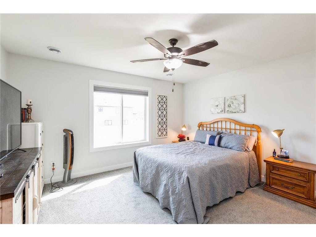 413 Fawn Run Kenyon MN 55946 6808447 image16