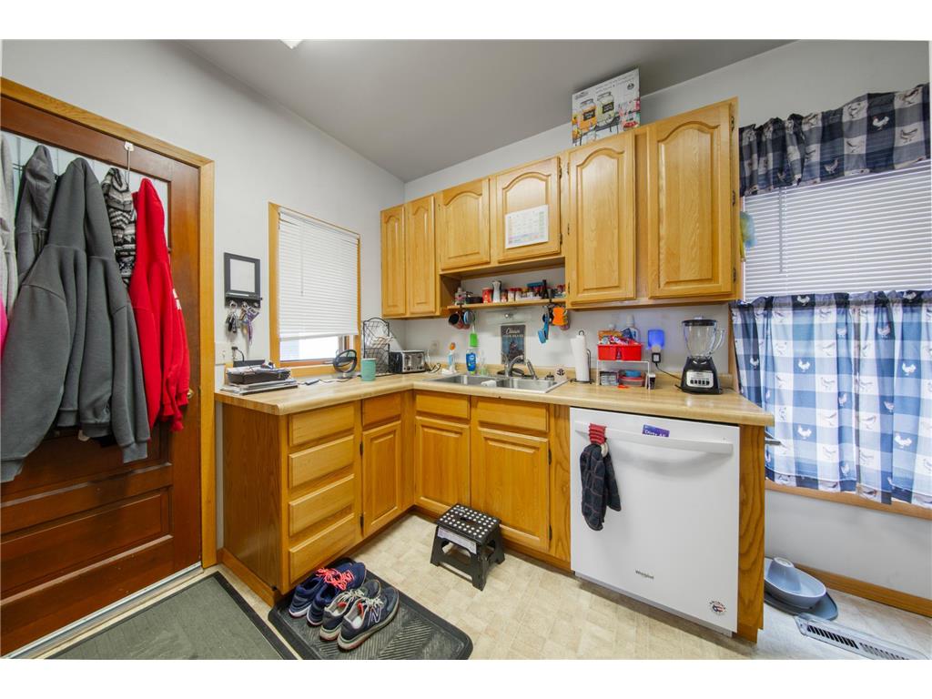 413 Glenwood Avenue Mankato MN 56001 7095807 image10