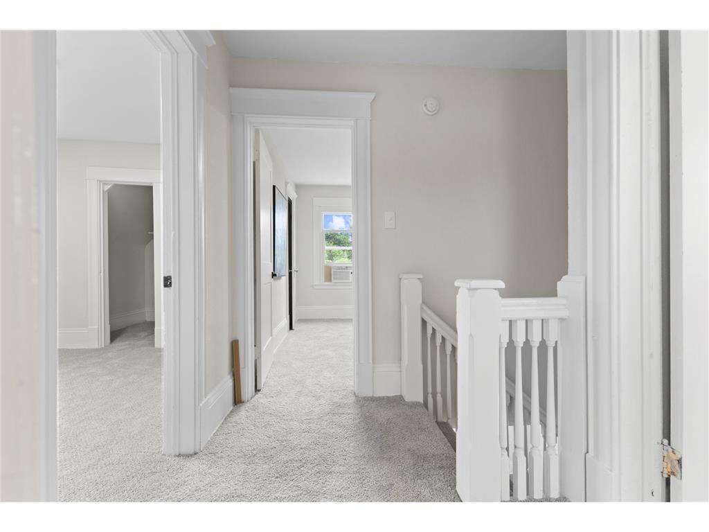 413 Knox Avenue N Minneapolis MN 55405 7106473 image26