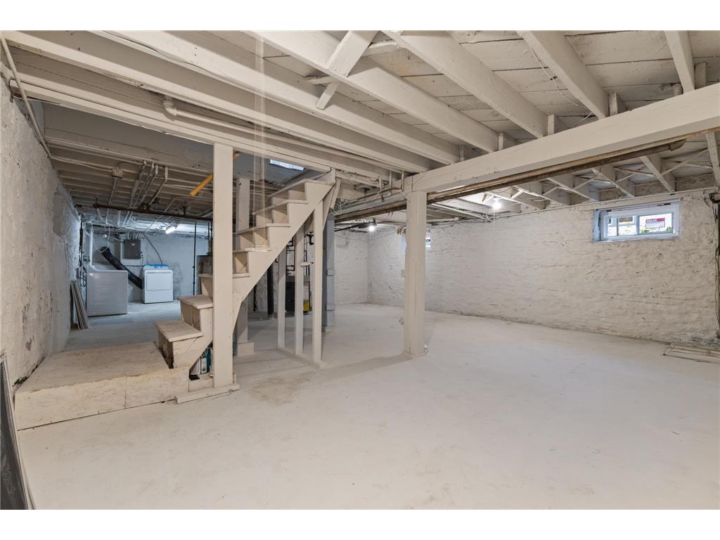 413 Knox Avenue N Minneapolis MN 55405 7106473 image30