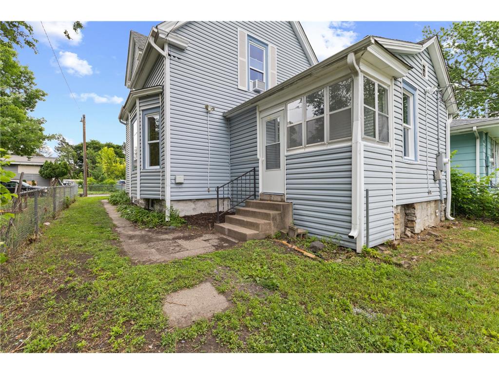 413 Knox Avenue N Minneapolis MN 55405 7106473 image33