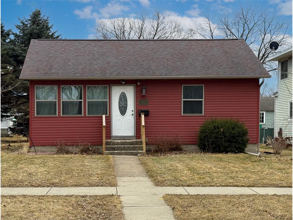 413 N Elm Street Marshall MN 56258 7016773 image1