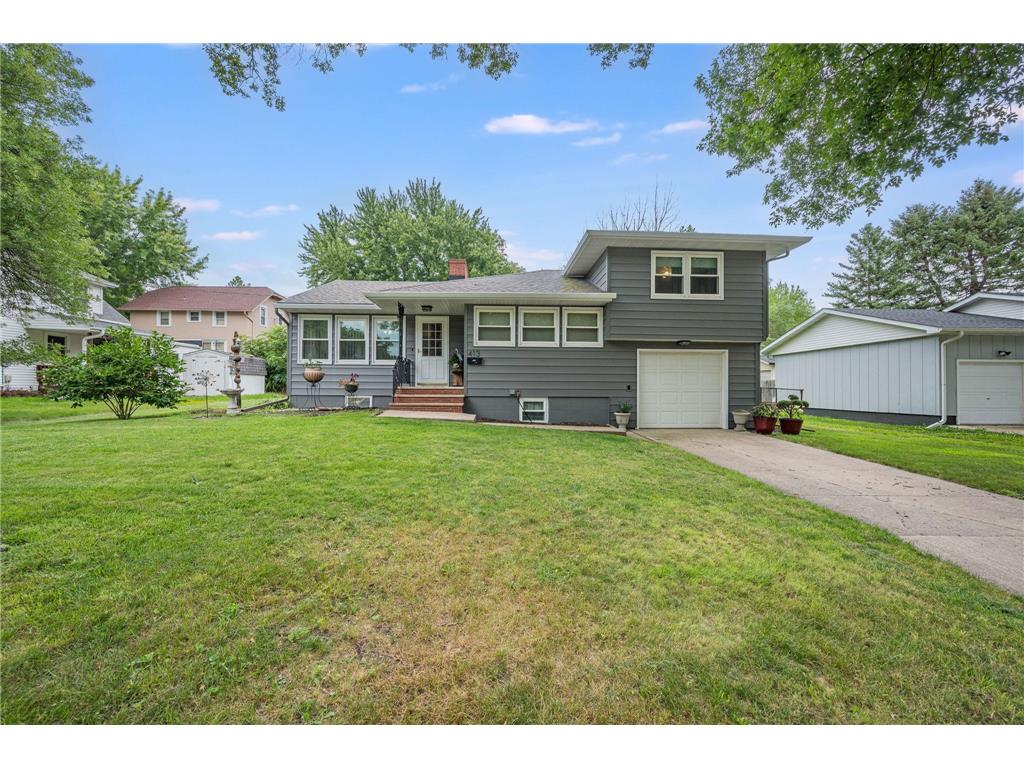 413 S Nicollet Street Blue Earth MN 56013 6584443 image1