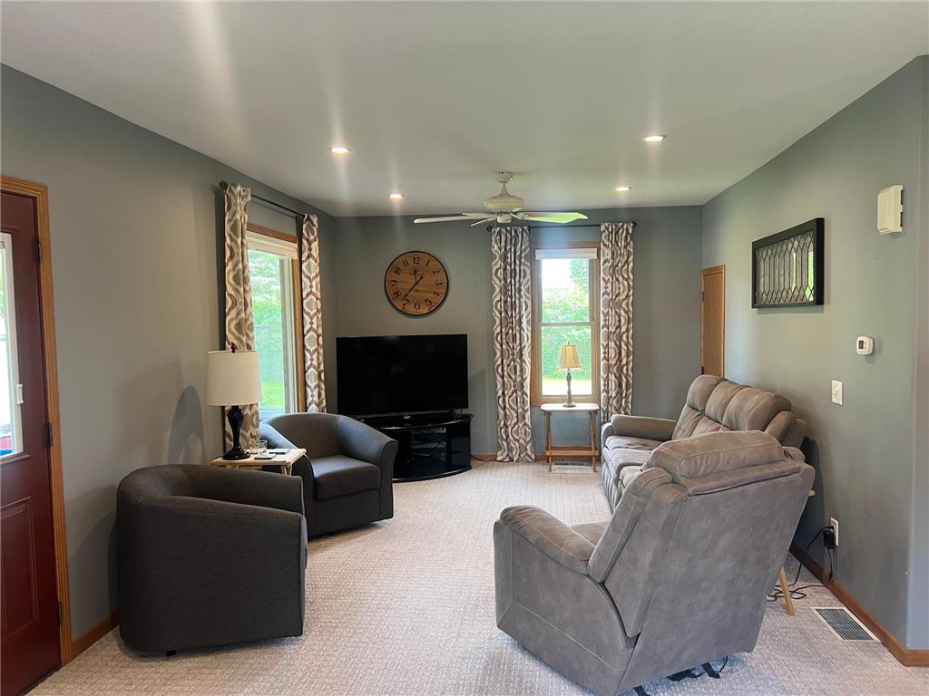 413 S Swift Avenue Litchfield MN 55355 7091183 image20
