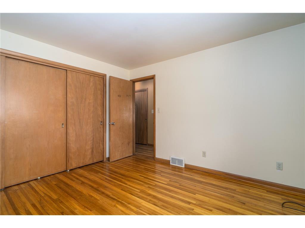413 Sheridan Street Crookston MN 56716 7071505 image11