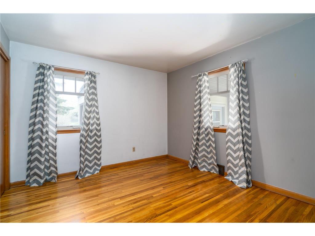 413 Sheridan Street Crookston MN 56716 7071505 image12