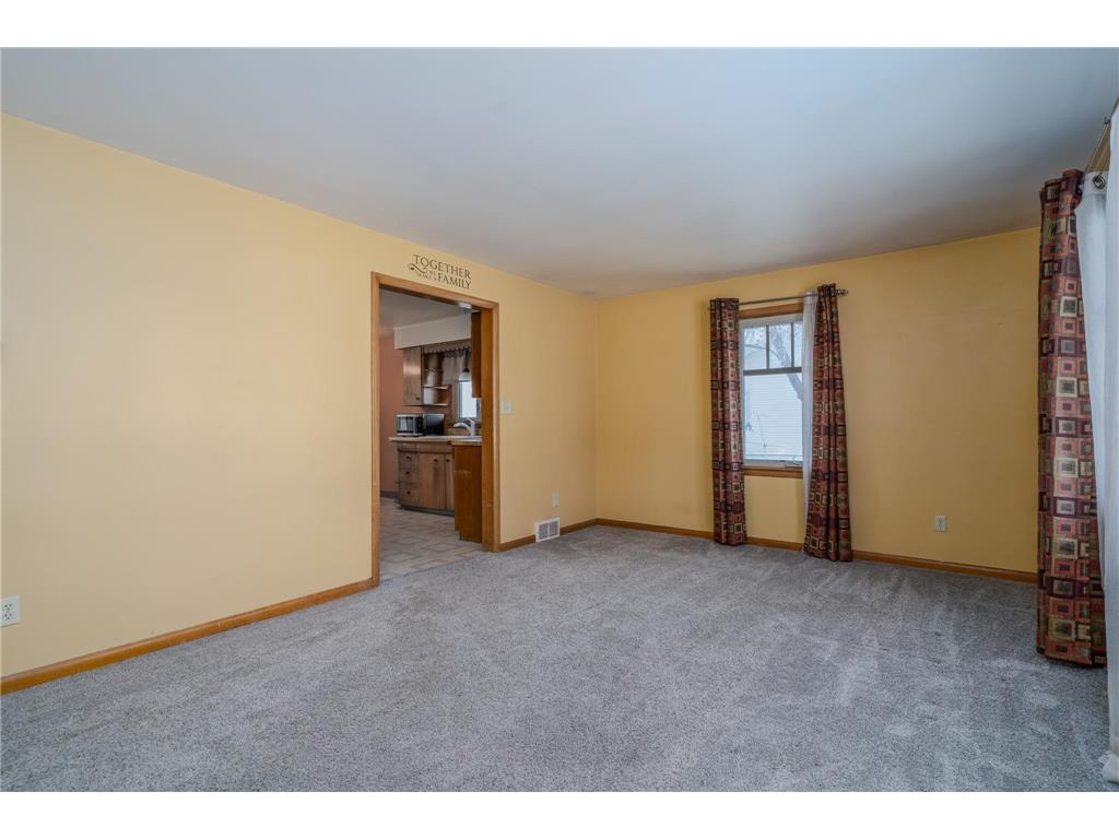413 Sheridan Street Crookston MN 56716 7071505 image3