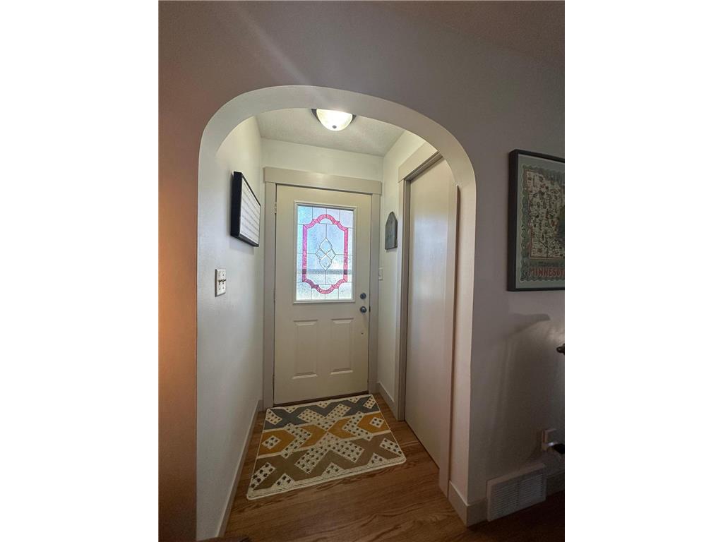 413 W Bishop Street Luverne MN 56156 7054482 image2